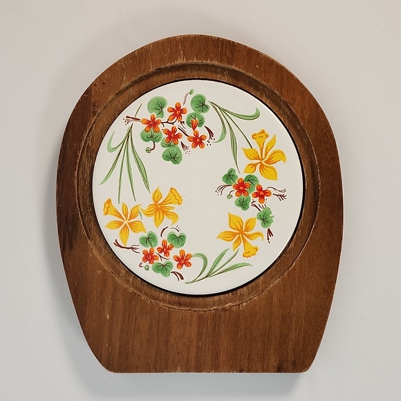 Vintage Mid Century Modern Wood Cheese Charcuterie Board - Retro ceramic tile - Picture 7 of 16